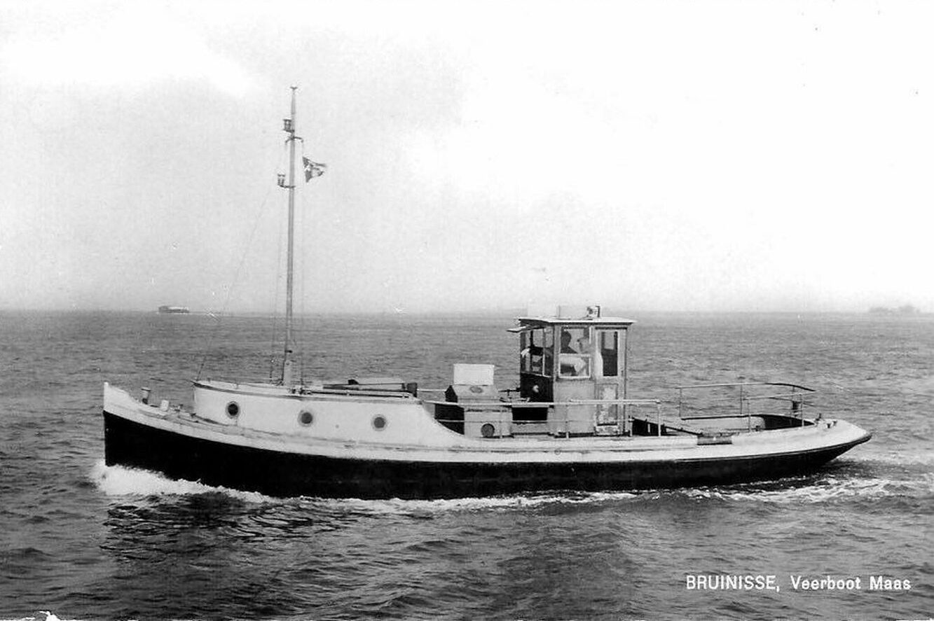 Caroussel 1960 (plm) - Maria (prentbriefkaart1 (1350px900p)